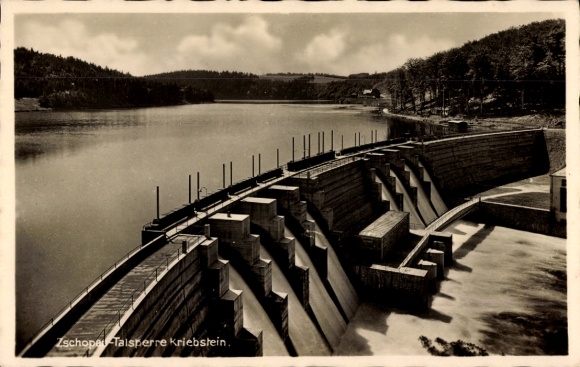 Ak Kriebstein in Saksen, Zschopautalsperre, dammuur