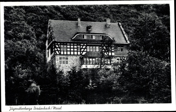 Ak Brodenbach an der Terrassenmosel, Blick auf die Jugendherberge