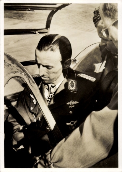 Major Hermann Graf, odznaczony Krzyżem Kawalerskim AK, Luftwaffe, komandor JG 50, JG 11, JG 52, Me 109