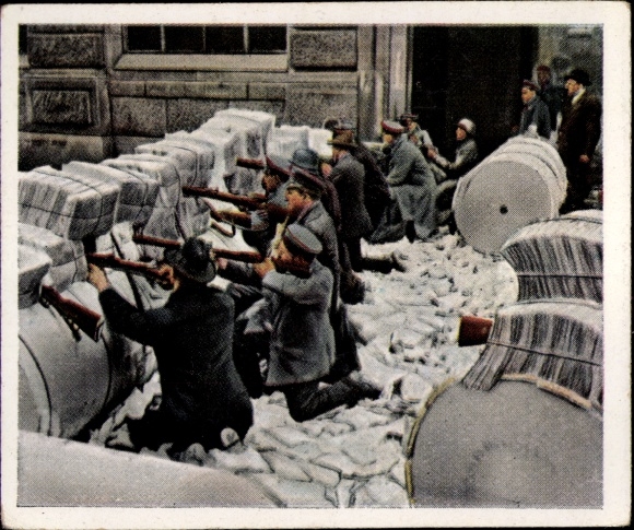 Sammelbild Die Nachkriegszeit Nr. 13, Jan. 1919, Kampf im Berliner Zeitungsviertel, Barrikade