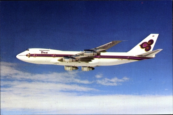 Ak Thailändisches Passagierflugzeug Thai Boeing 747-200B, HS-TGA