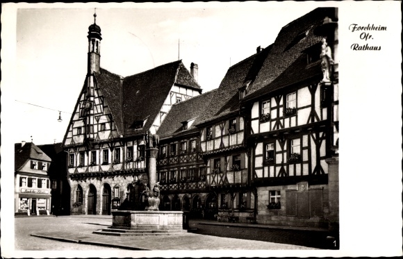 Postcard Forchheim Oberfranken, the town hall, town hall square with fountain