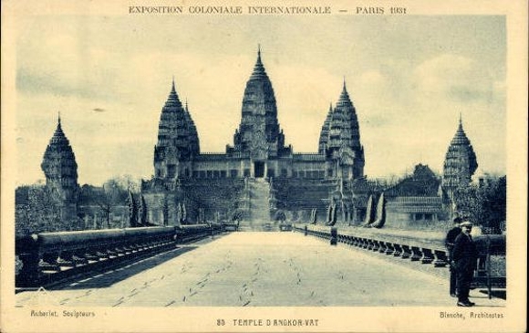 Set von 75 Ansichtskarten, Weltausstellung Paris, 1900, 1937