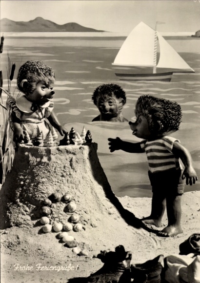 Postcard Mecki the hedgehog, happy holiday greetings, hedgehog children on the beach, sand castle