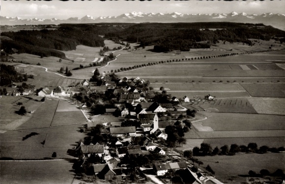 Postcard Wolfertschwenden in Unterallgäu, landscape photo, village view, Allgäu, mountains in the background