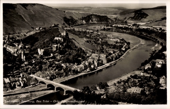 Ak Saarburg an der Saar Bezirk Trier, Luftkurort  Bez. Trier, Orig-llegeraufnahme, Brücke, Fluss