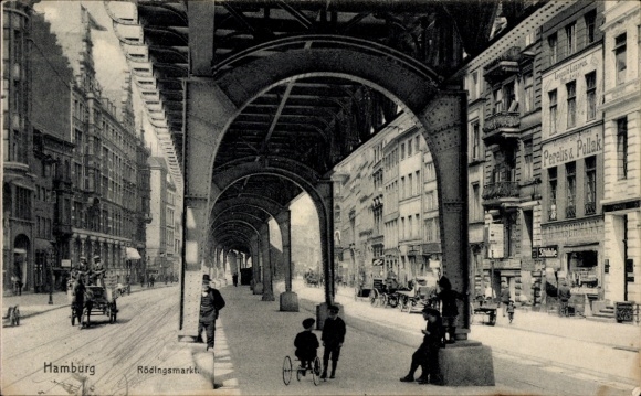 Postcard Hamburg Altstadt, Rödingsmarkt with railway tracks and carriage, elevated railway