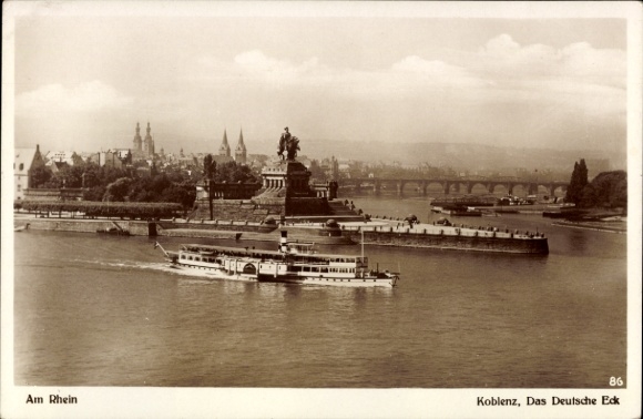 Ak Koblenz am Rhein, Rheinlandschaft,  Deutsches Eck, Schiff auf dem Wasser