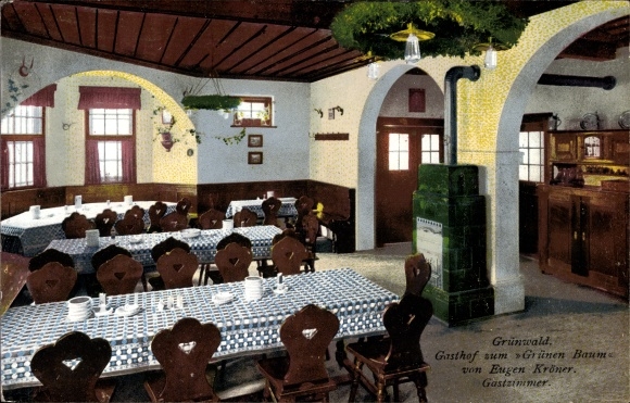 Postcard Grünwald in the Munich district of Upper Bavaria, Gasthof zum Grünen Baum, owner Eugen Kröner, guest room