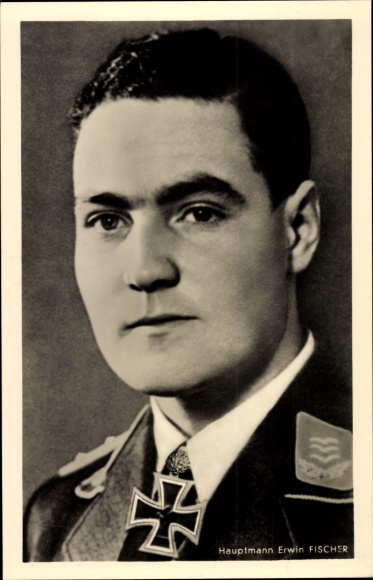PC Hauptmann Erwin Fischer, Knight&#39;s Cross with Oak Leaves, Luftwaffe, II. WW