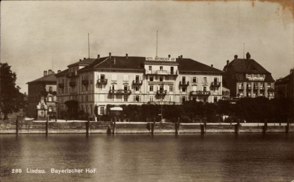 Foto Ak Lindau am Bodensee Schwaben, Hotel Bayerischer Hof