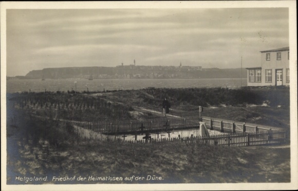 Postcard North Sea island Heligoland, cemetery of the homeless on the dune