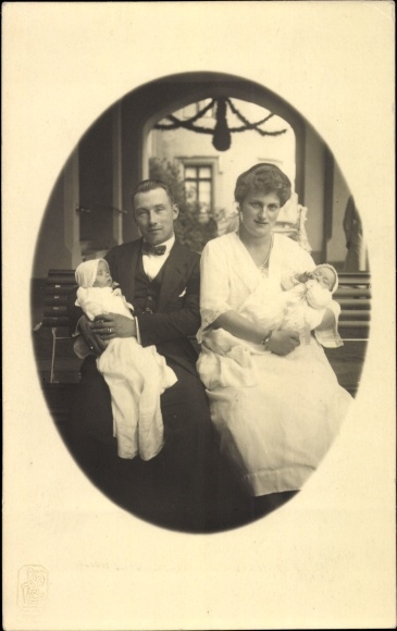 Photo Postcard Friedrich von Hohenzollern, Margarete von Sachsen, Maria Antonia, Maria Adelgunde, 1921