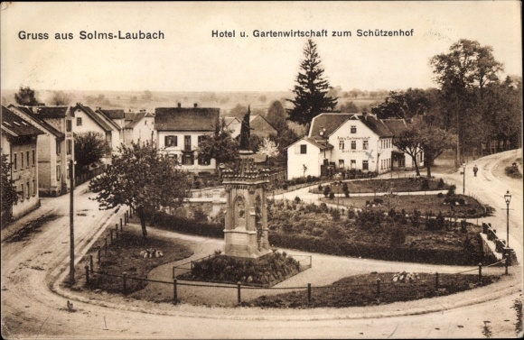 Postcard Laubach in Hesse, hotel and garden restaurant to the Schützenhof, monument