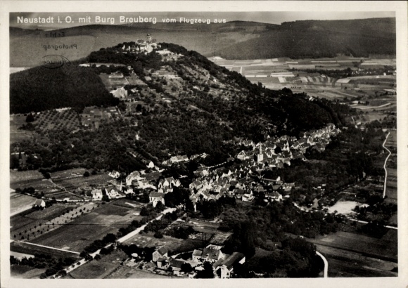 Postcard Neustadt Breuberg im Odenwald, Neustadt i. O. with Breuberg Castle from the plane