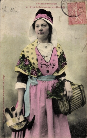 Ak Bethmale Ariège, Frau in Landestracht