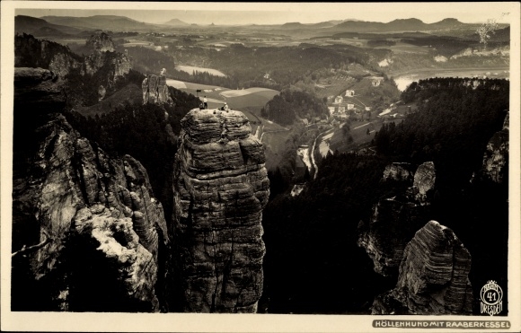 Ak Rathen an der Elbe Sächsische Schweiz, Elbsandsteingebirge, Höllenhundsspitze mit Amselgrund