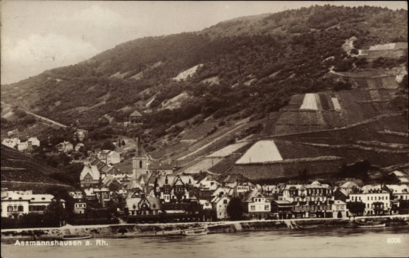 Postcard Assmannshausen Rüdesheim am Rhein, view of Assmannshausen am Rhein, vineyards, river,