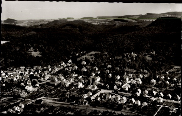 Postcard Seeheim Jugenheim an der Bergstraße, aerial view of Seeheim, many houses, forest in the background