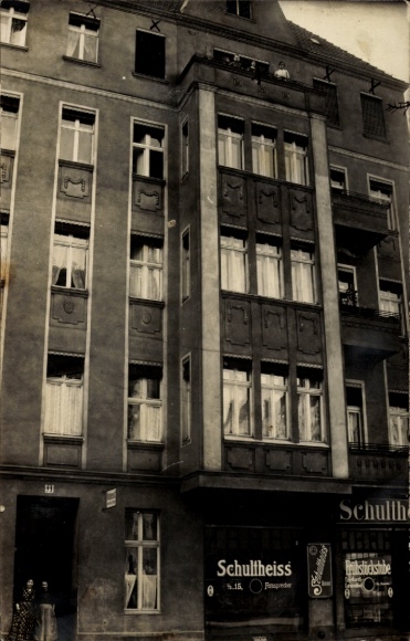 zdjęcie KP Berlin Prenzlauer Berg, budynek mieszkalny Winsstraße 44, bar Schultheiss, sala śniadaniowa