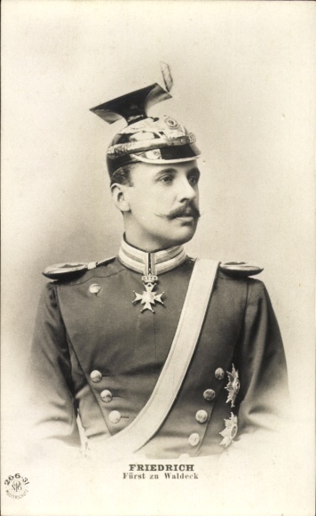 Ak Fürst Friedrich zu Waldeck, Portrait, Uniform