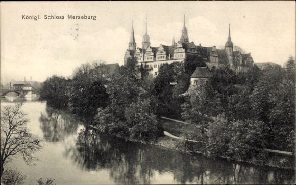 Ak Merseburg an der Saale, Königl. Schloss  Fluss, Bäume,  Architektur