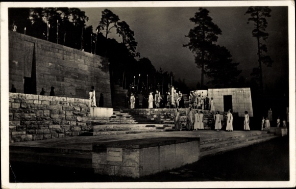 Postcard Berlin Charlottenburg Westend, Reichssportfeld, Dietrich Eckardt stage, entry of Heracles