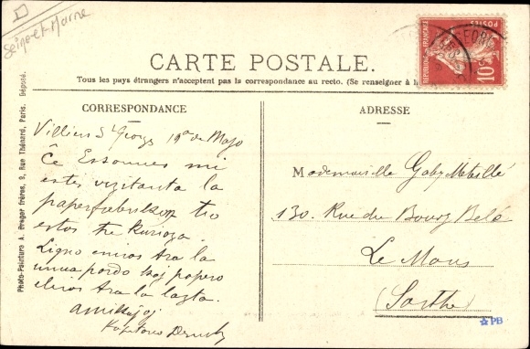Ak Villiers-Saint-Georges Seine et Marne, vue generale du village, vu de champ