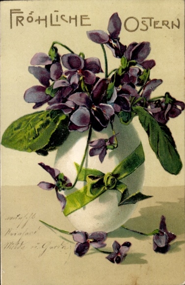 PC Happy Easter, bouquet of violets, egg vase