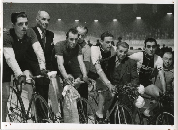 Foto Ausländische Klassefahrer im Berliner Winter-Velodrom, Kamber-Keller, Fruythoff-Jannssens