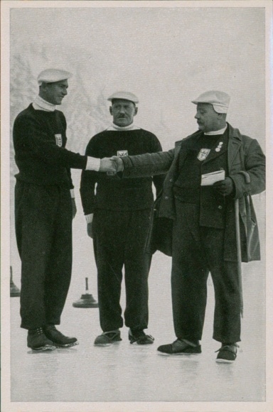Collector's card Olympics 1936, Winter Games, Georg Edenhauser with team captain, ice shooting