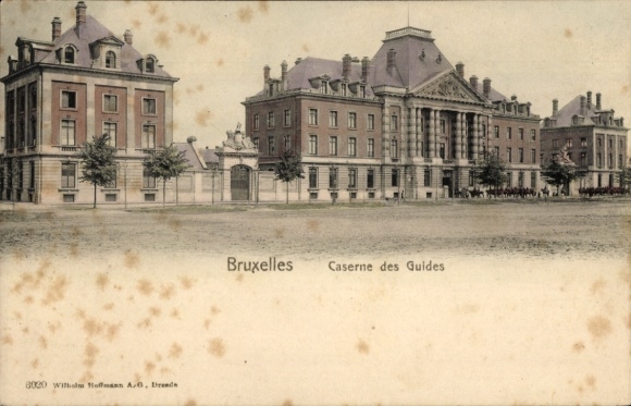 Postcard Brussels Brussels, Guides Barracks