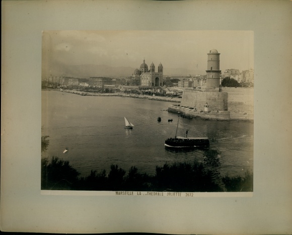 Photo um 1880, Marseille Bouches du Rhône, Joliette Cathedral, Hafen, Steamer