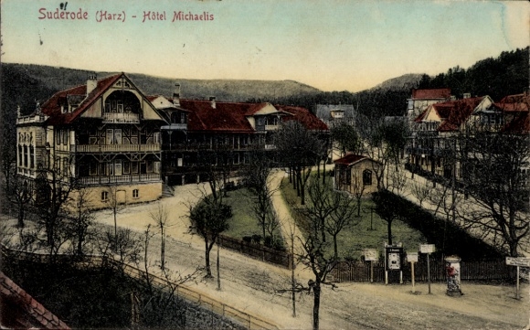 Postcard Bad Suderode Quedlinburg in the Harz Mountains, half-timbered houses, Hotel Michaelis, park