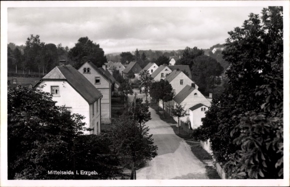 Postcard Mittelsaida Großhartmannsdorf in the Ore Mountains, street view