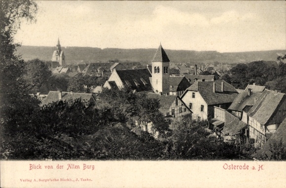 KP Osterode am Harz, widok ze Starego Zamku, domy, kościół, krajobraz