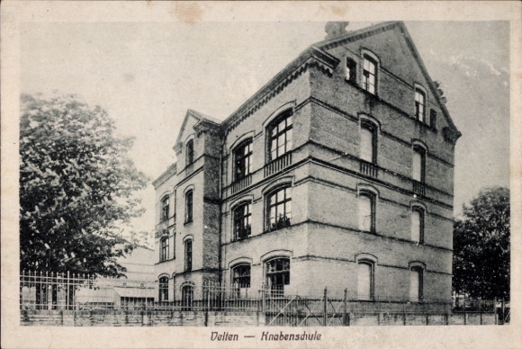 Ak Velten in der Mark, Knabenschule