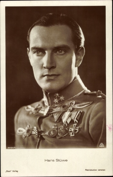 Ak Schauspieler Hans Stüwe, Portrait, Orden, Ross Verlag 4450/1