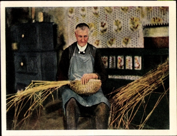 Sammelbild Auf deutscher Scholle Nr. 75, Der Bienenkorbflechter, Hans v. d. Nordmark