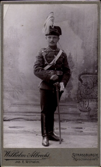 CdV Strasbourg in Alsace, German soldier in uniform, Hussar Regiment 9, photographer Wilhelm-Albrecht