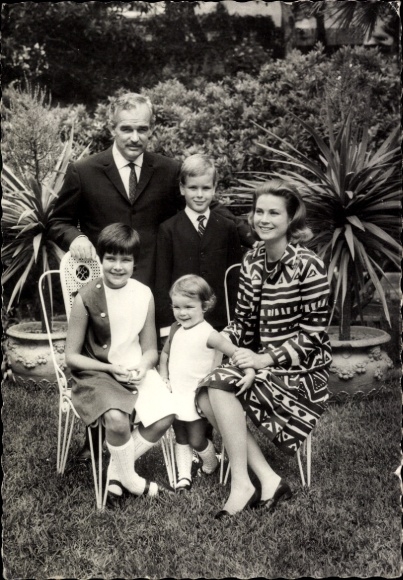 Picture Prince Rainier III of Monaco, Princess Grace, Prince Albert, Princess Caroline, Stéphanie