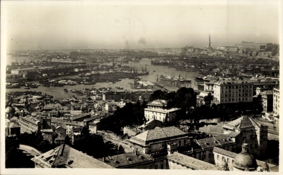 Ak Genova Genua Liguria, Panorama von  Hafen, Schiffe, Landschaft