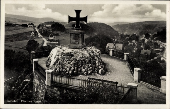 Postcard Iserlohn in the Märkisches Kreis, Iron Cross, view of the town