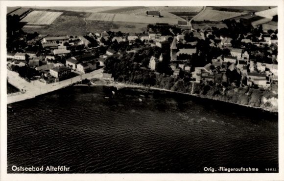 Ansichtkaart Altefähr op Rügen, luchtfoto