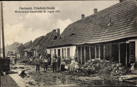 Ak Gerbstedt im Harzvorland,  Friedrich-Straße, Wolkenbruch-Katastrophe, Straßenansicht