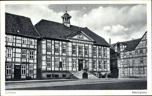 Postcard Lüchow Wendland, market square, half-timbered houses