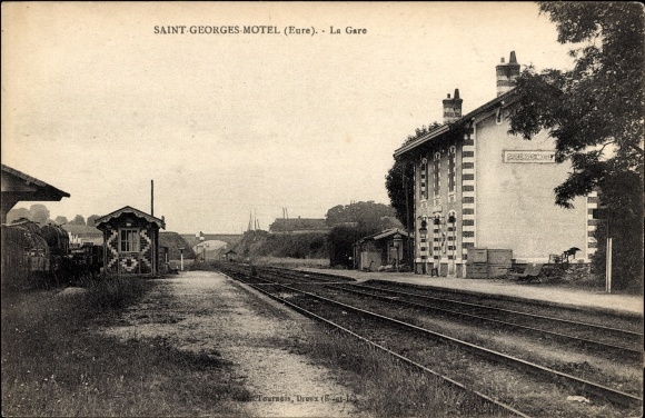 Postcard Saint Georges Motel Eure, train station