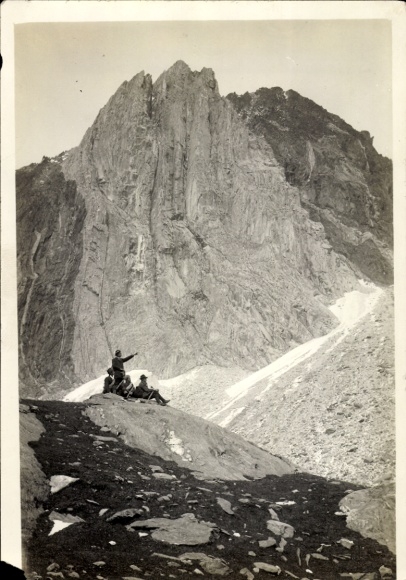 Foto Südtirol, Texelgruppe, Rast nach dem Abstieg vom Lodner, Hohe Weiße, Bergsteiger, 1912