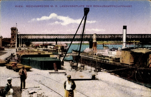 Ak Wien 2, Reichsbrücke, Donaudampfschiffahrt, Männer