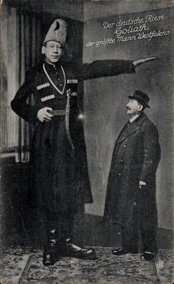 Postcard uniformed German giant Goliath